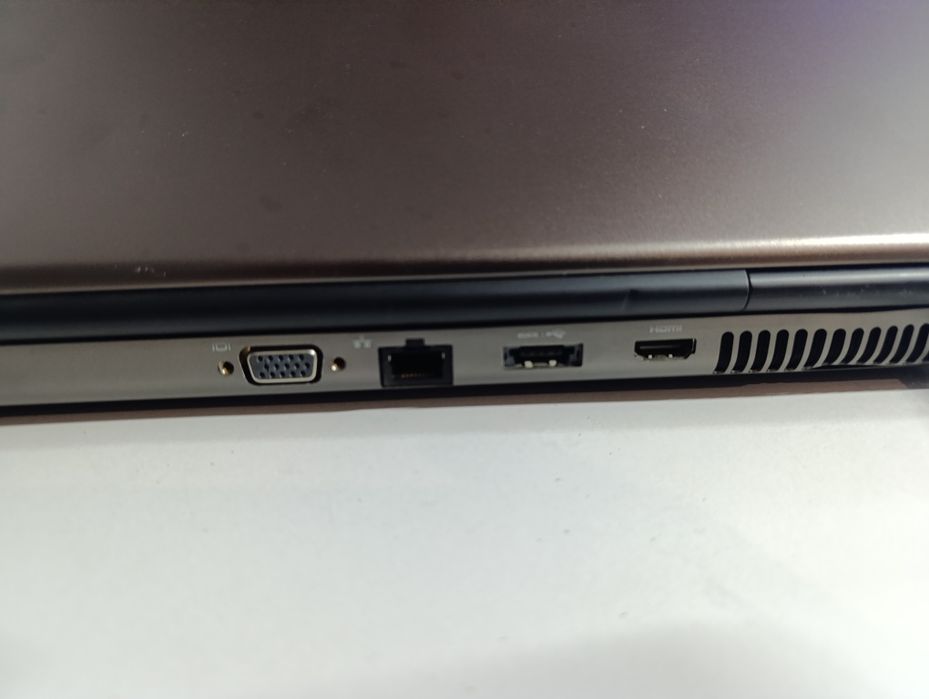 Laptop light gaming sau editări dell m 4700 Intel i7 cu 16 GB RAM