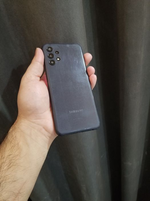 Samsung A13 srochna sotiladi