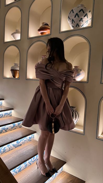 Көйлек сатыладыы!