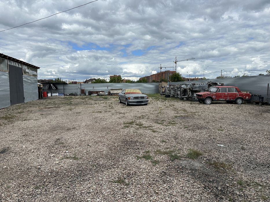 Продам территорию! Центр города.