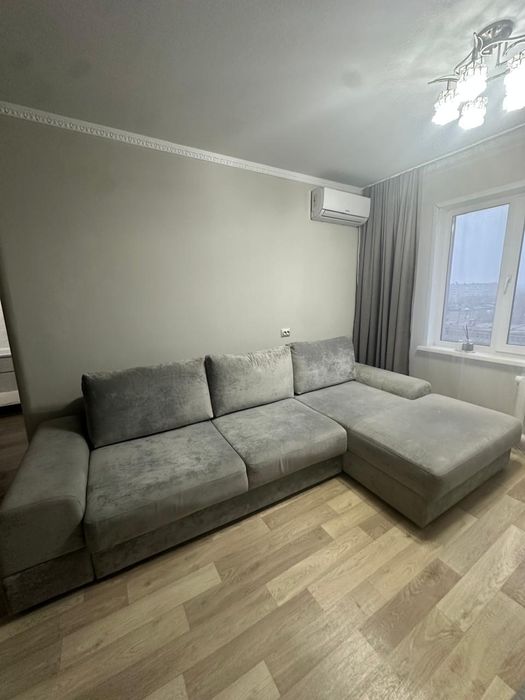 Продам качественный диван