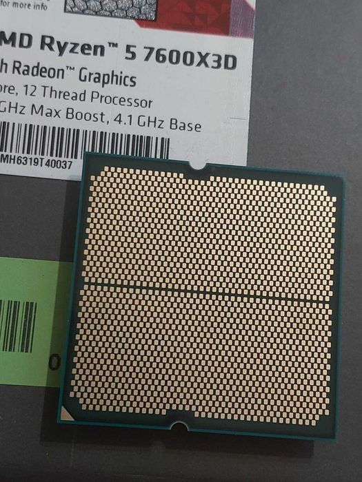 AMD Ryzen 5 7600X3D, 6-ядрен, АМ5