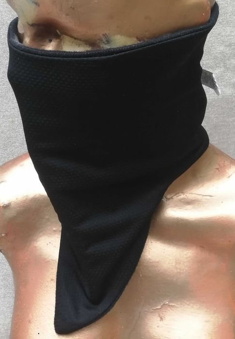 Шапка Volcoм StoneAgeCuffBeanie и DC шал/маска