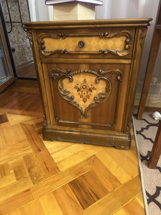 Мебель из дерева