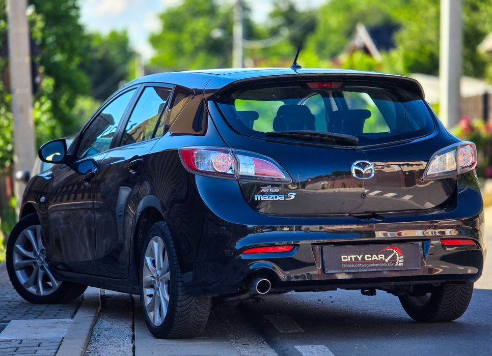 MAZDA 3 2011 — imagine 2