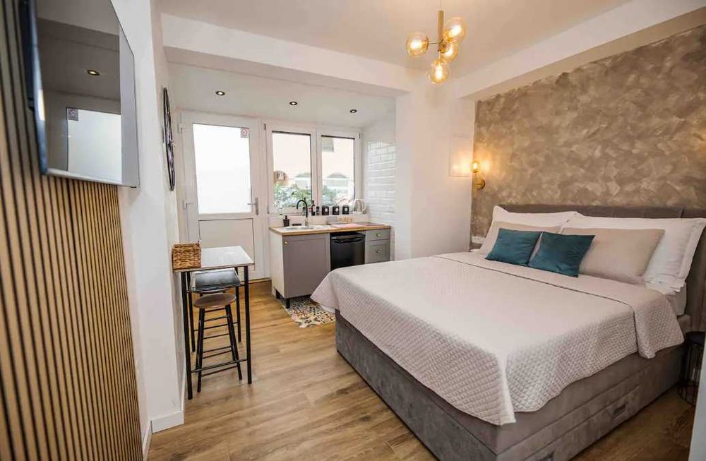 Дава се под наем Едностаен апартамент в Пловдив, Старият град - 36 кв.м за 183.6 € - Снимка #1