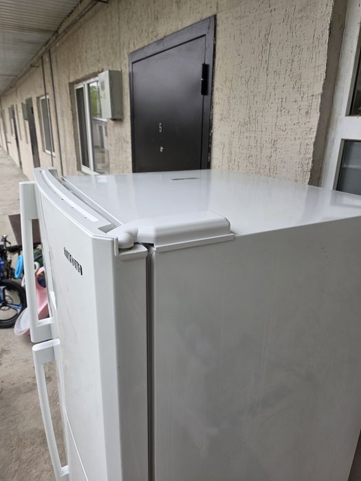 Продам холодильник SAMSUNG,про-во Korea