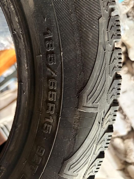 Шины б/у 185/65 R15