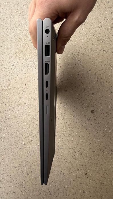 Vand HP Zbook Firefly G7 mobile workspace -2400ron