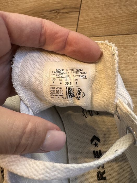Converse albi cu platforma