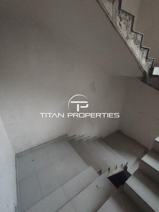 Продава се Двустаен апартамент в Пловдив, Южен - 62 кв.м за 1371 €/кв.м - Снимка #4