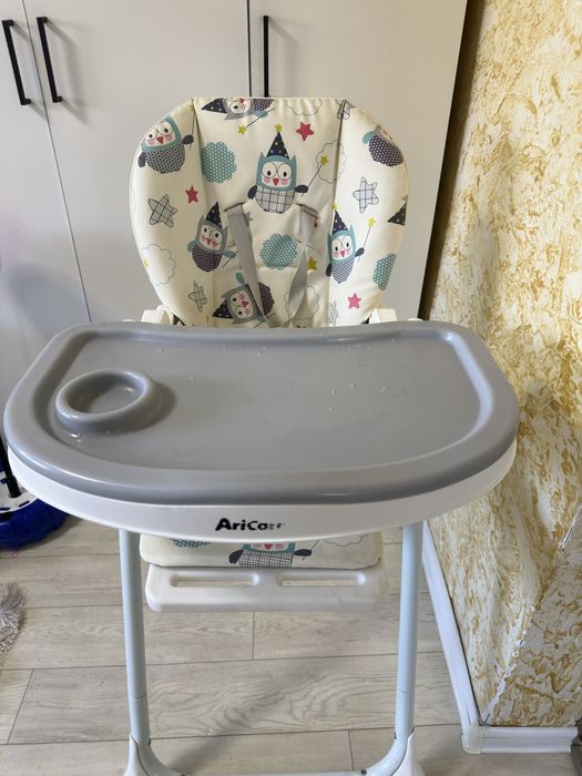 Детский стол для кормления