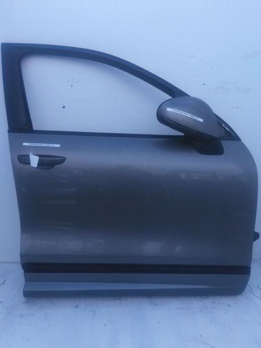 Usa dreapta fata Volkswagen Touareg 2016 7P0831056A