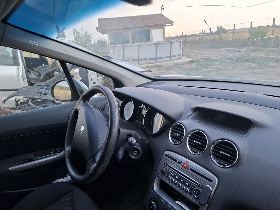 Peugeot 308  на части