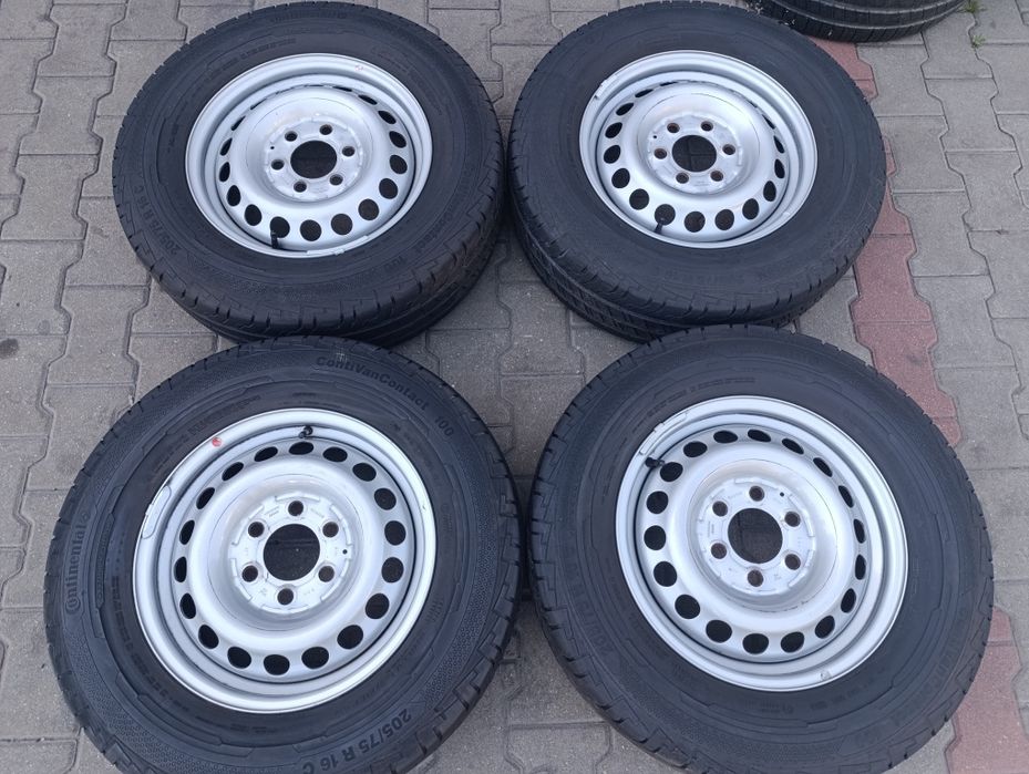 Jante  originale Mercedes Sprinter  205 75 16 C Continental vara 7 mm