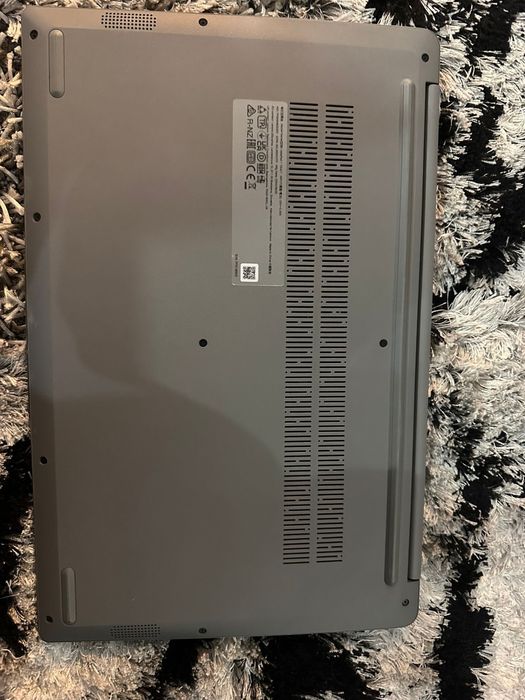 Lenovo IdeaPad 3 (15”)