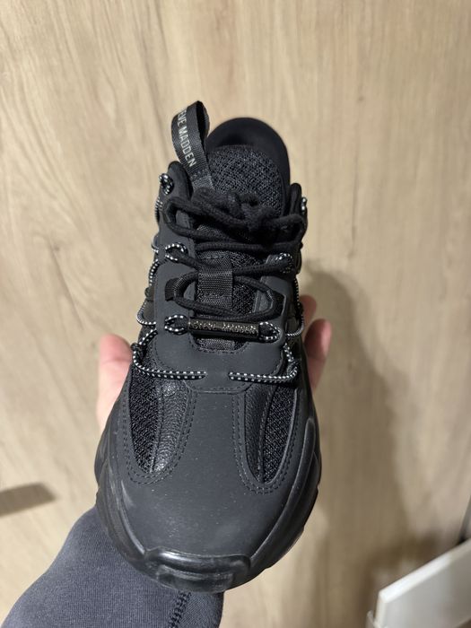 Маратонки Steve Madan