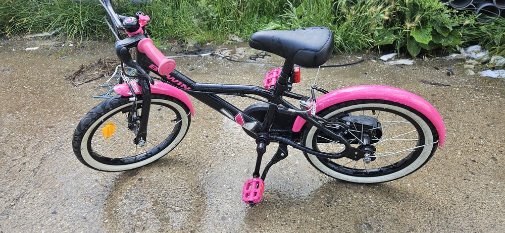 Vand bicicleta pt fete