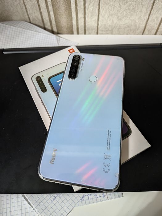 Продам Redmi Note 8