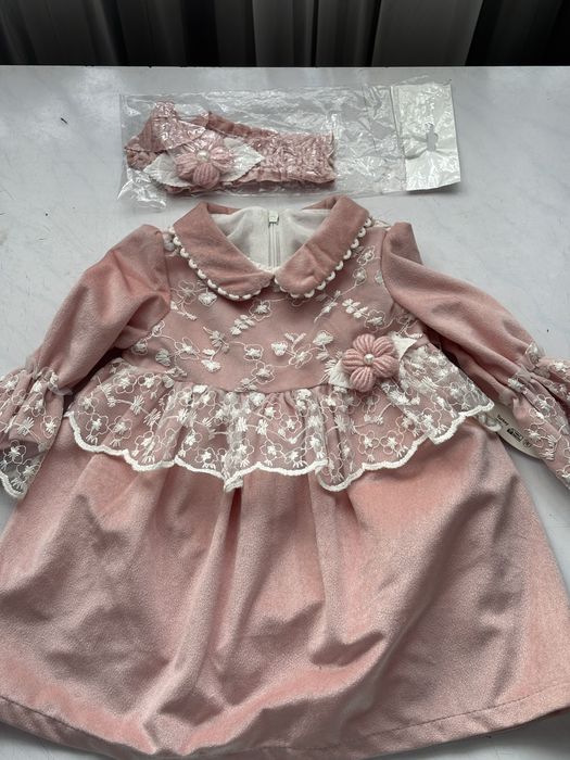 Платье на девочку 3-6 месяцев