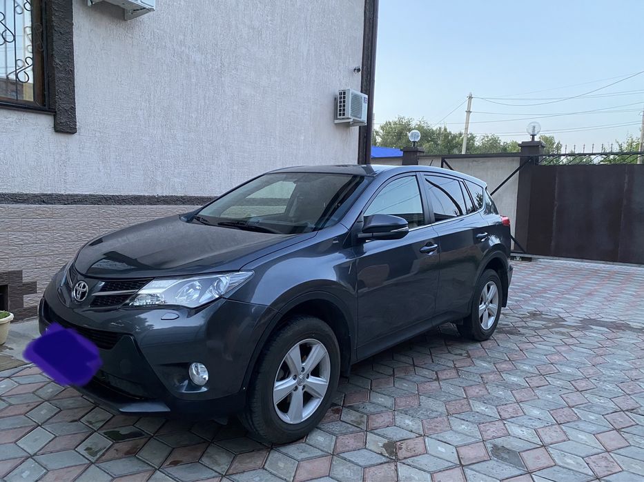 Продам автомобиль Tayota RAV 4