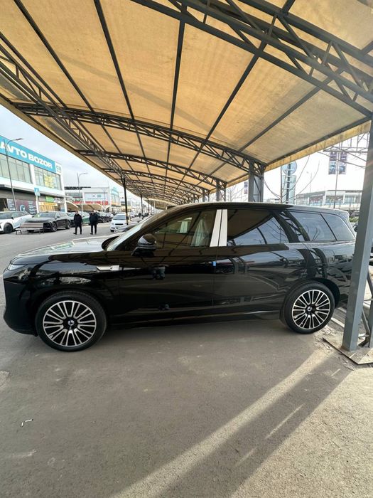 Byd Denza N8L Flagship