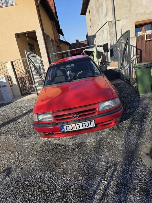 Opel Astra F Caravan 1.6 Benzina Anul 1997