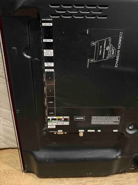 Телевизор Samsung 32
