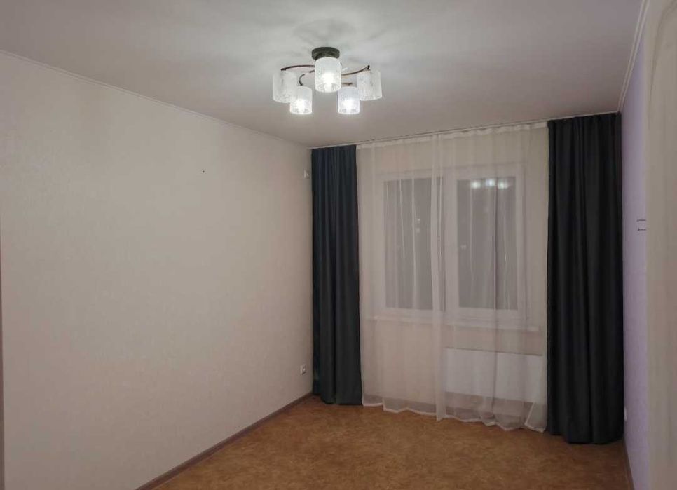 Сдам 2х ком квартиру