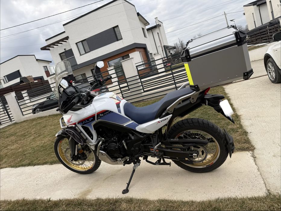 Honda Transalp XL750 2023