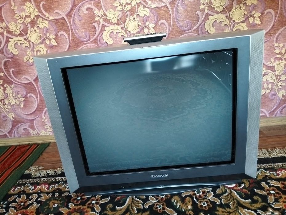 Продам телевизор!