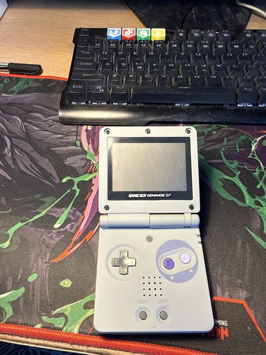 Gameboy advance sp reshell ags 001