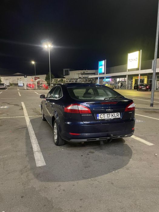 Vând Ford Mondeo 2.0  TDCI 2009
