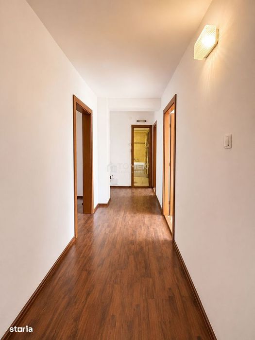 Apartament 4 camere suprafata mare zona Scriitorilor Brasov