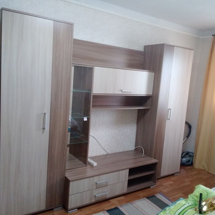 Стенка-горка (шкафы, полки) в комплекте
