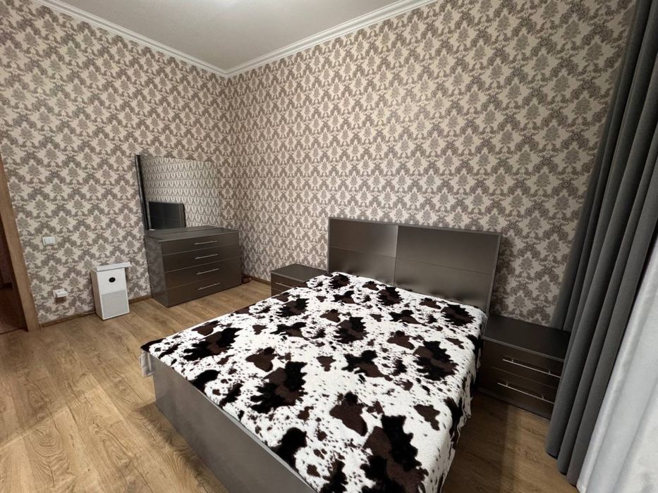 Сдаю в аренду 3 х комнатную квартиру в центе