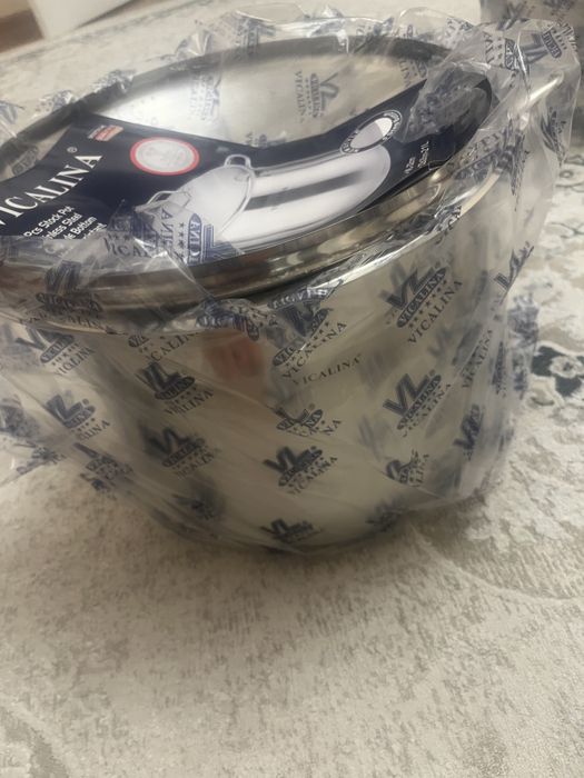Продам кастрюлю