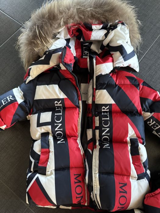 Продавам зимни комплекти Monckel