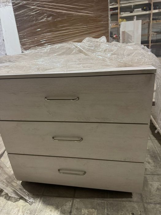 Продам комоды новые