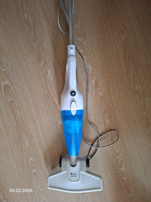 Вертикальный пылесос