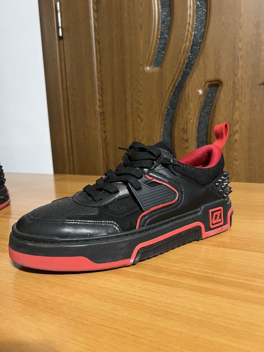 Pantofi Christian Loubutin