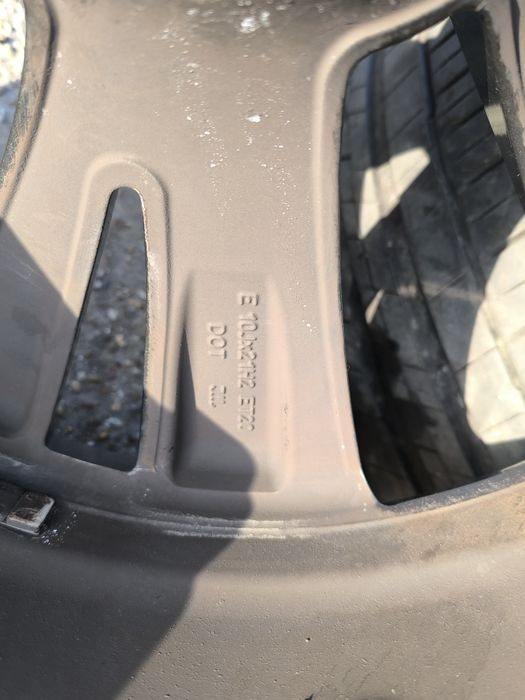 21 цола джанти с гуми за AUDI Q8