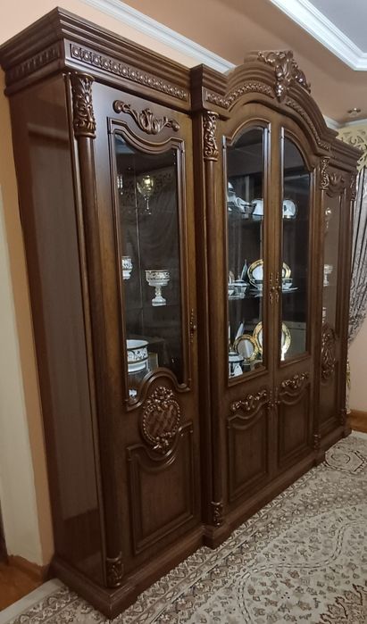 Стенка коричневая