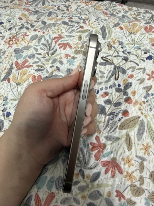 iPhone 15 Pro Max 256 GB Natural Titanium