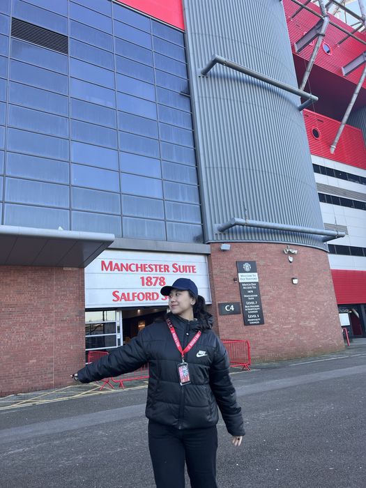 Репетитор английского из Лондона.