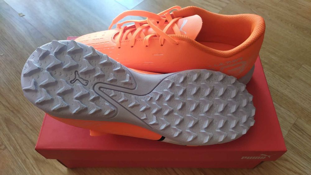 Чисто нови маратонки Puma Ultra Match TT