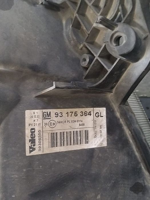 Far stanga opel meriva a x03 93175364gl 89308555