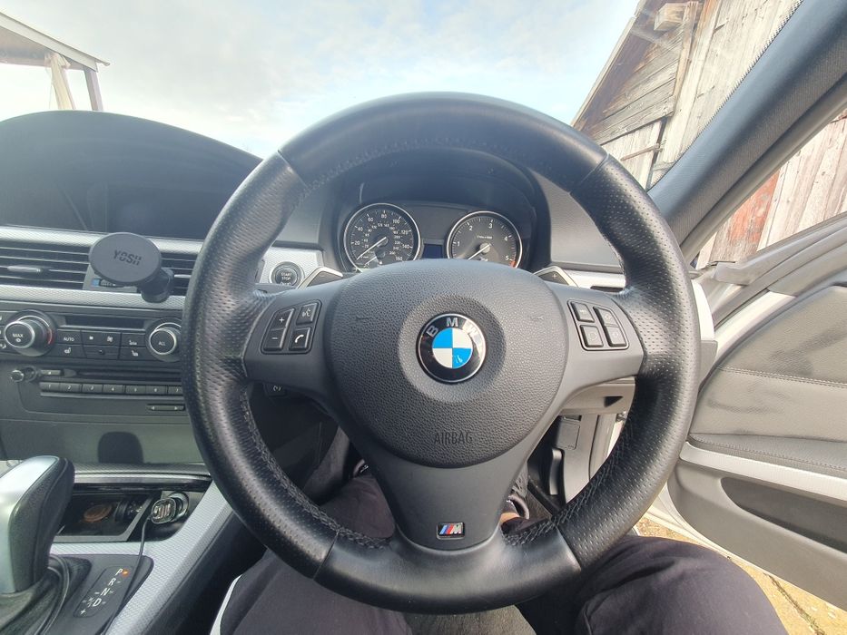 Dezmembrez Bmw E90 325D
