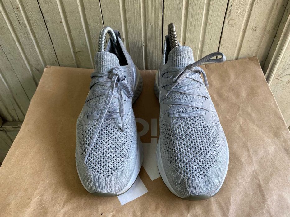 ''Nike Epic React Flyknit''оригинални маратонки 37.5 номер