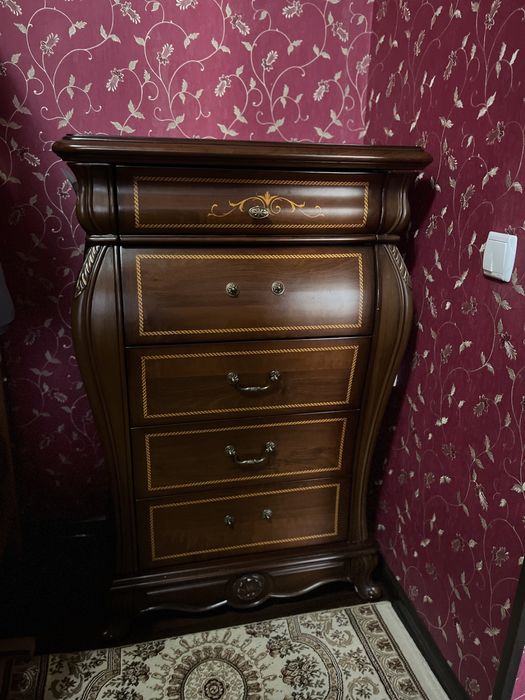 Srochna sotiladi. Xitoy mebeli